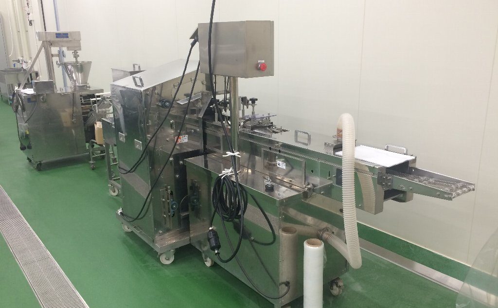 自社スーパーPB惣菜製造工場